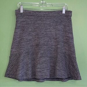 NWT - Banana Republic Women’s Skirt (Heather Grey, Size:6)